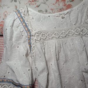 White Embroidered Puff Sleeve Top